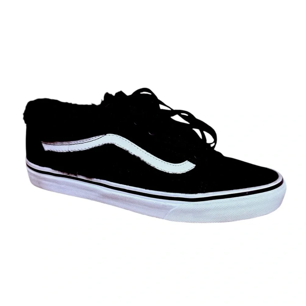 Vans Old‎ Skool Sneakers Black Excellent Sherpa Faux Fur Womens 7.5 Mens 6.0